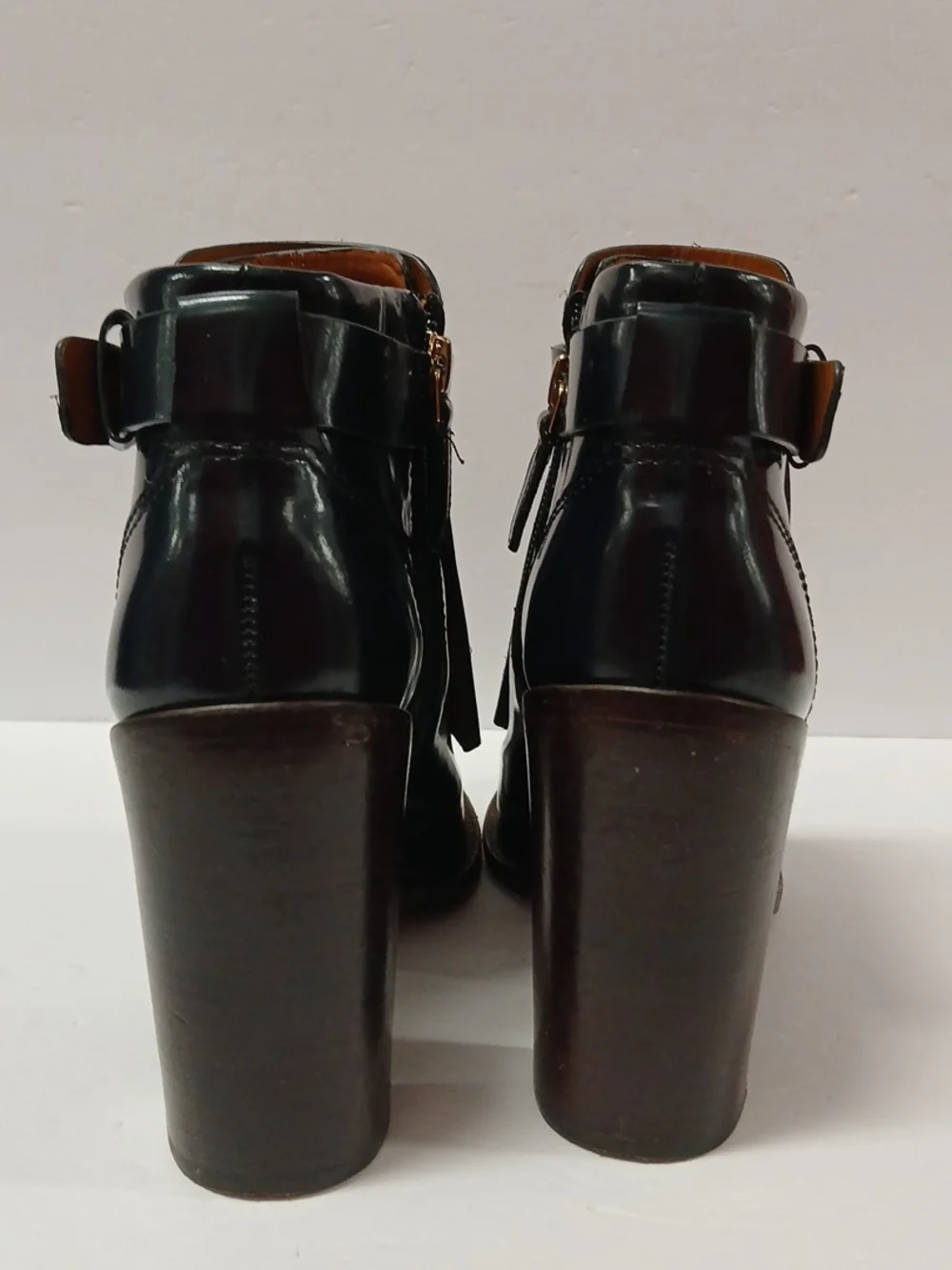 Tory Burch Hyde Booties Ankle Boots Black Glossy Shiny Leather  Kiltie Size 7.5